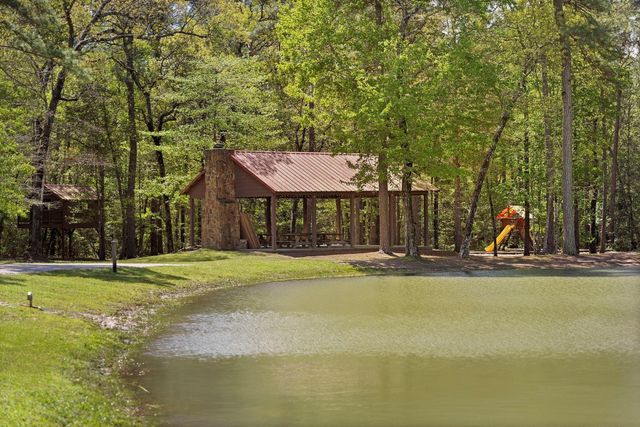 29 & 30-21-9 Windmill Road, Huntsville, TX 77340