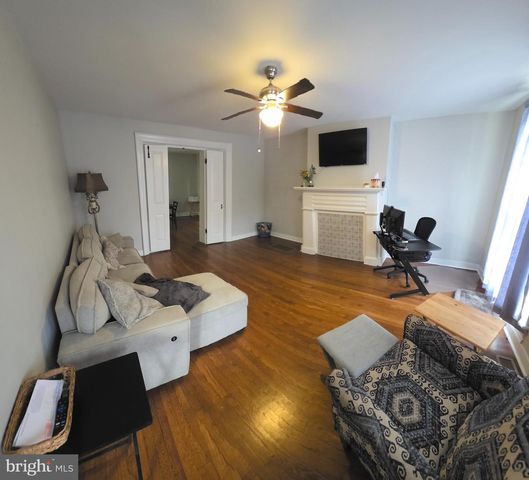 417 W BURKE ST, Martinsburg, WV 25401