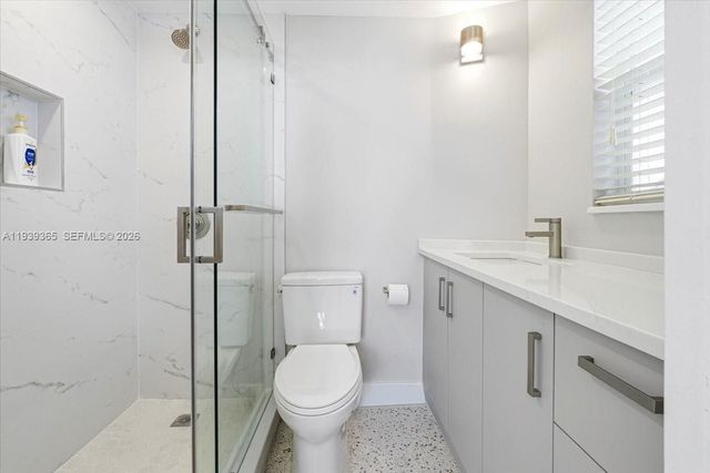 2727 Yacht Club Blvd 2C, Fort Lauderdale, FL 33304