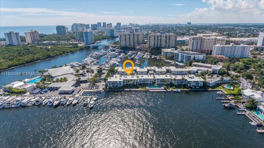 2727 Yacht Club Blvd 2C, Fort Lauderdale, FL 33304