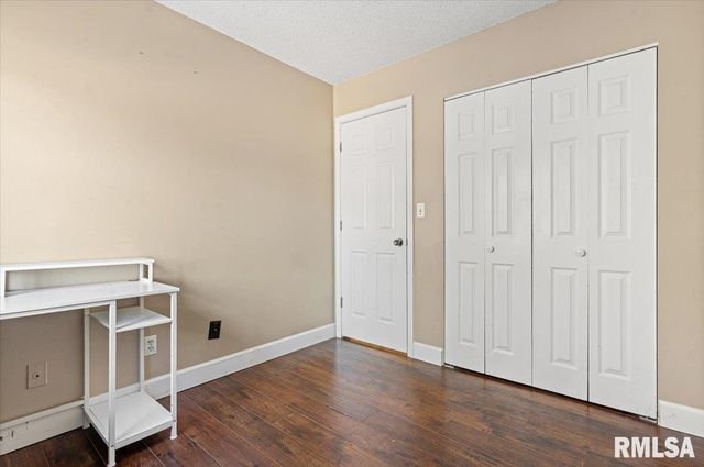 14 SYCAMORE Row, Springfield, IL 62702