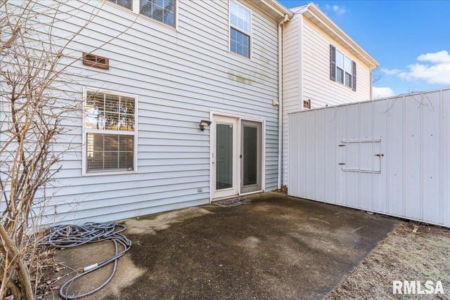 14 SYCAMORE Row, Springfield, IL 62702