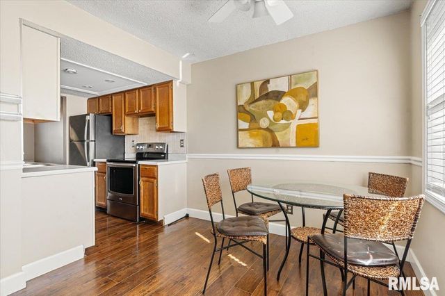 14 SYCAMORE Row, Springfield, IL 62702