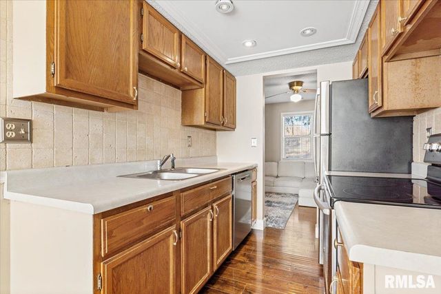 14 SYCAMORE Row, Springfield, IL 62702