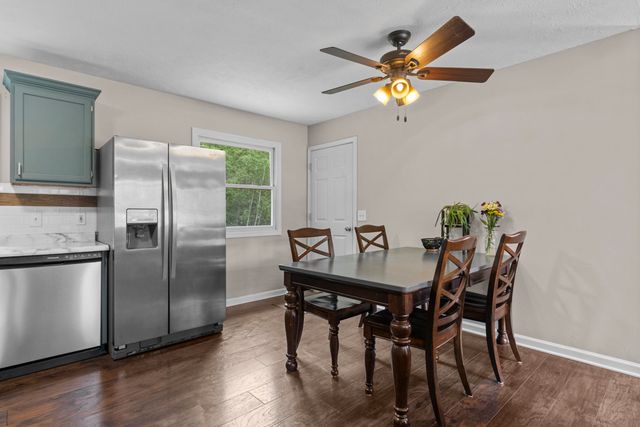 994 US-31 N, Torch Lake Twp, MI 49648