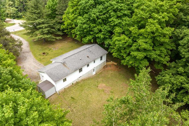 994 US-31 N, Torch Lake Twp, MI 49648
