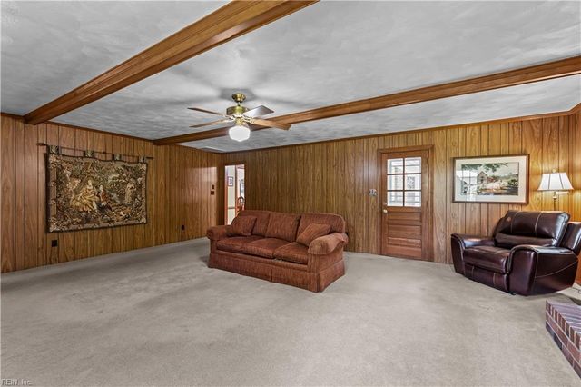 1109 Baileywick DR, Virginia Beach, VA 23455