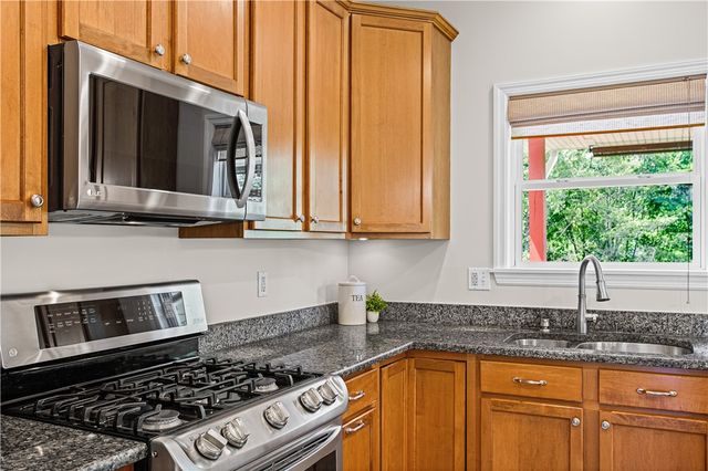 1305 Rosem Court, Franklin Park, PA 15143