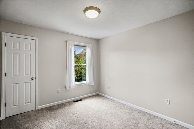 1305 Rosem Court, Franklin Park, PA 15143
