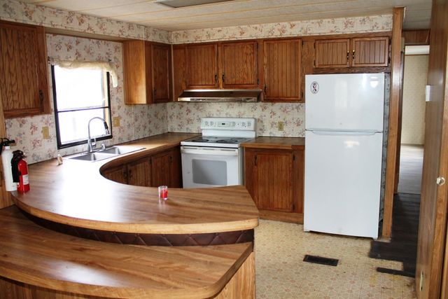 106 Donald Drive, Goffstown, NH 03045