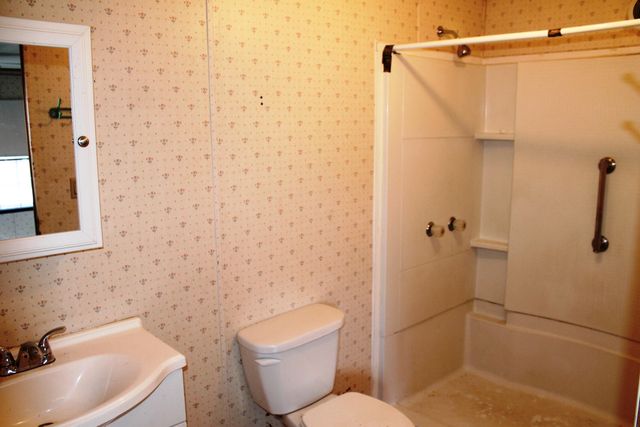 106 Donald Drive, Goffstown, NH 03045