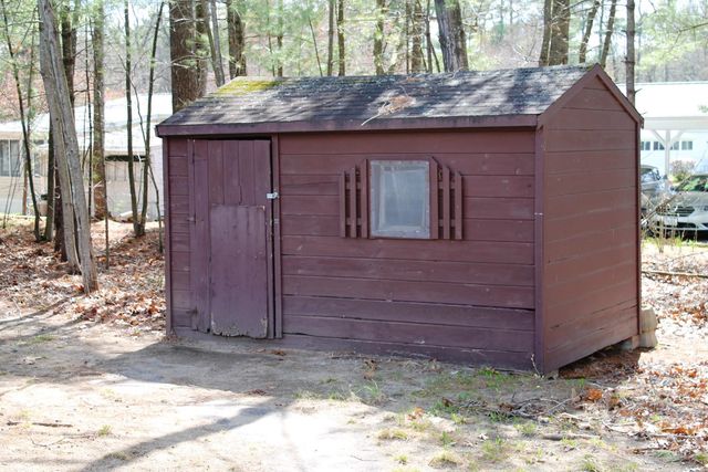 106 Donald Drive, Goffstown, NH 03045