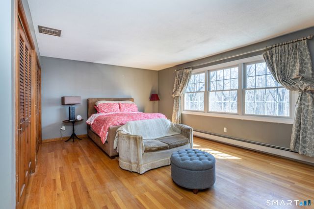 9 Delno Drive, Danbury, CT 06811