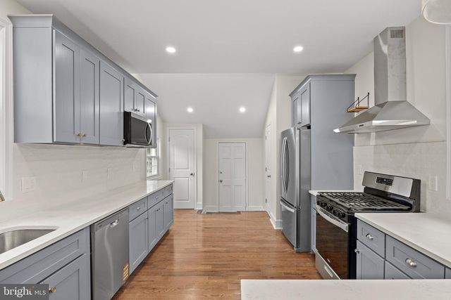 637 GARFIELD AVE, Palmyra, NJ 08065