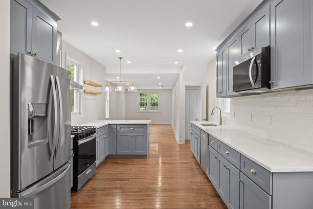 637 GARFIELD AVE, Palmyra, NJ 08065