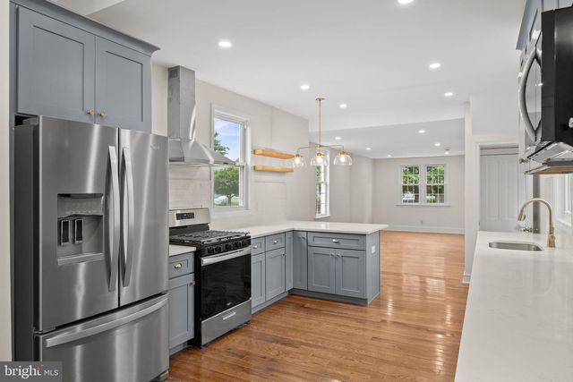 637 GARFIELD AVE, Palmyra, NJ 08065
