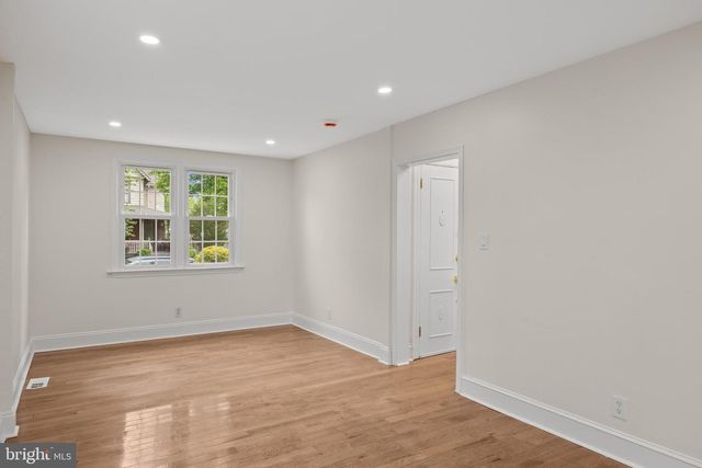 637 GARFIELD AVE, Palmyra, NJ 08065
