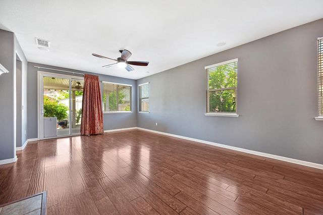 1262 Torrington Ln, Lincoln, CA 95648