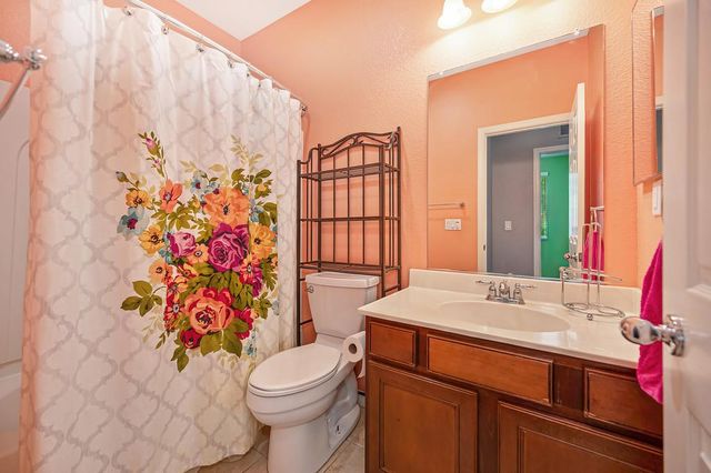 1262 Torrington Ln, Lincoln, CA 95648