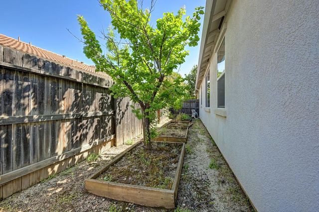 1262 Torrington Ln, Lincoln, CA 95648