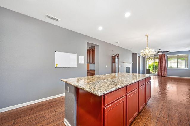 1262 Torrington Ln, Lincoln, CA 95648