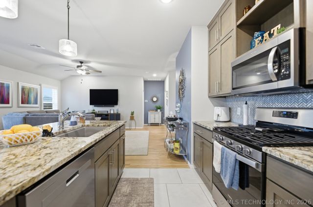 7512 E 89th Street N, Owasso, OK 74055