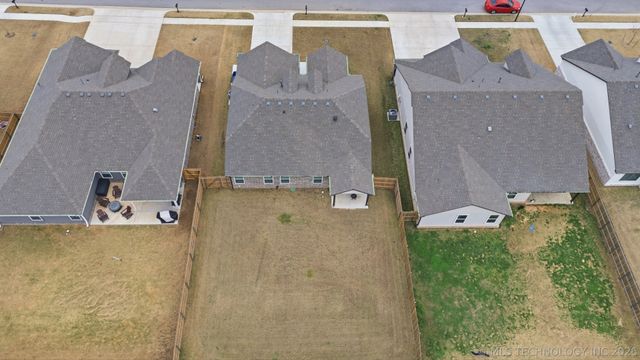 7512 E 89th Street N, Owasso, OK 74055