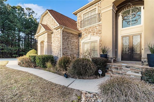 942 Artistry Way, Fairburn, GA 30213