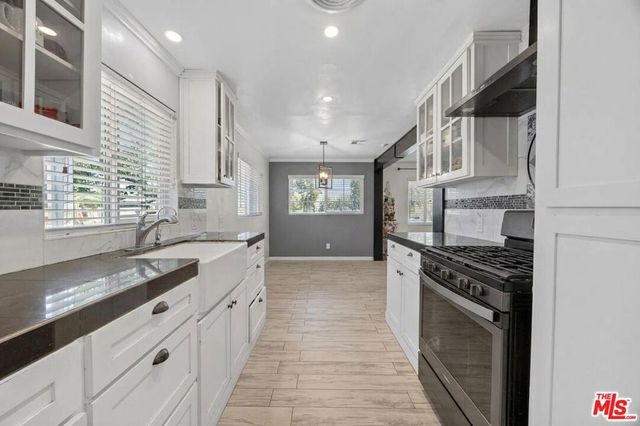 807 Shalimar Drive, Bakersfield, CA 93306