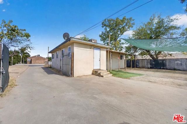 807 Shalimar Drive, Bakersfield, CA 93306