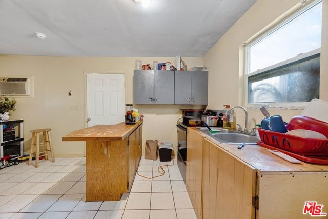807 Shalimar Drive, Bakersfield, CA 93306