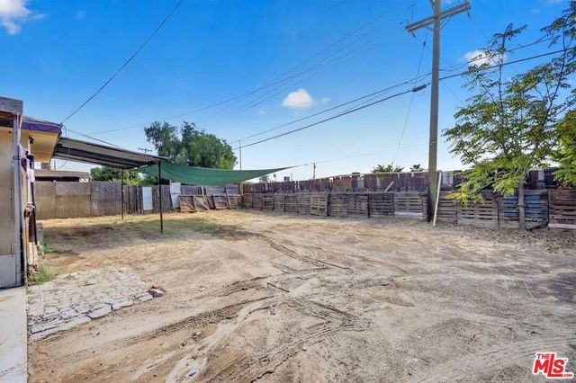 807 Shalimar Drive, Bakersfield, CA 93306