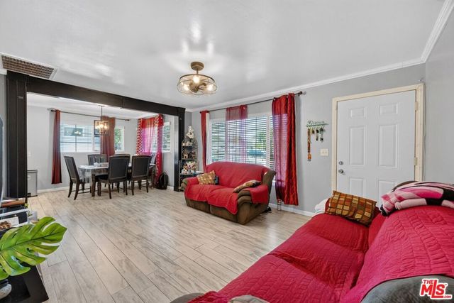 807 Shalimar Drive, Bakersfield, CA 93306
