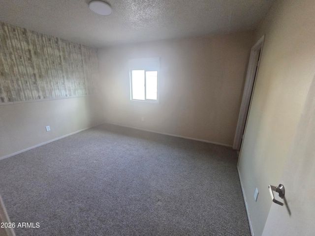 610 S YORK Drive, Kearny, AZ 85137