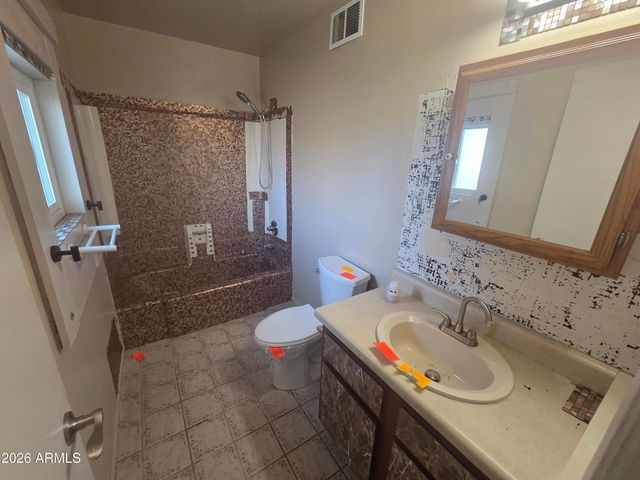 610 S YORK Drive, Kearny, AZ 85137