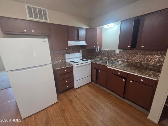 610 S YORK Drive, Kearny, AZ 85137