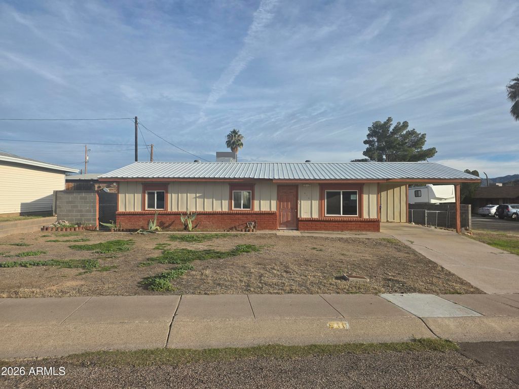 610 S YORK Drive, Kearny, AZ 85137