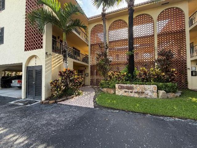 917 NE 16th Avenue 1, Fort Lauderdale, FL 33304