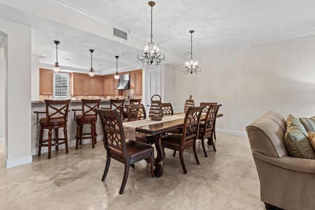 110 Gleason Street 203, Delray Beach, FL 33483