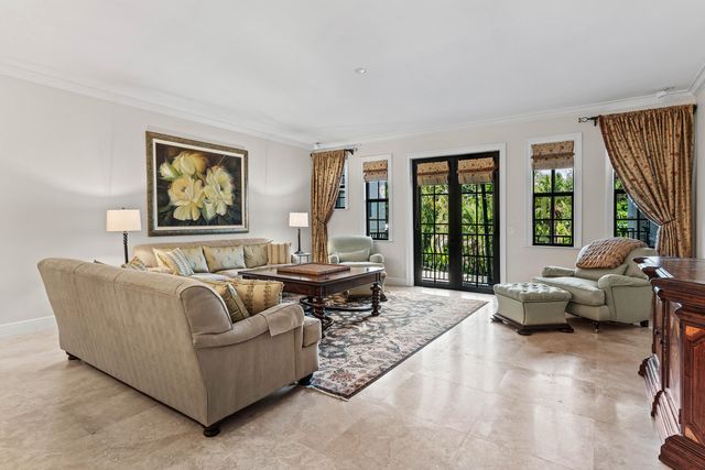 110 Gleason Street 203, Delray Beach, FL 33483