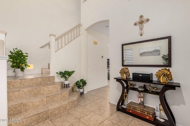 5919 W SACK Drive, Glendale, AZ 85308