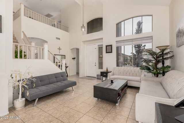 5919 W SACK Drive, Glendale, AZ 85308