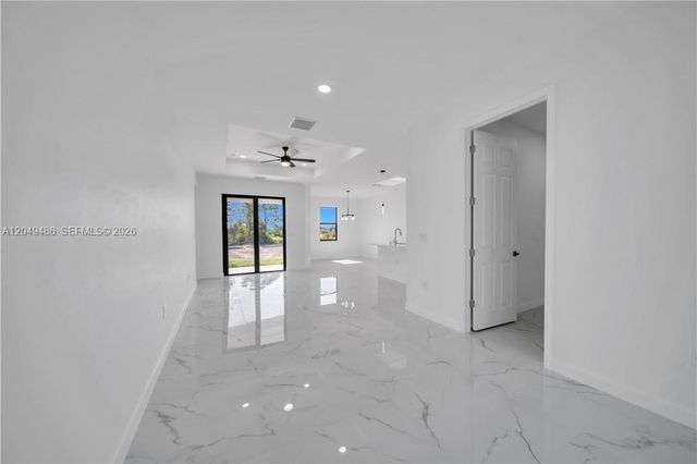 800 Pine Avenue, Lehigh Acres, FL 33972