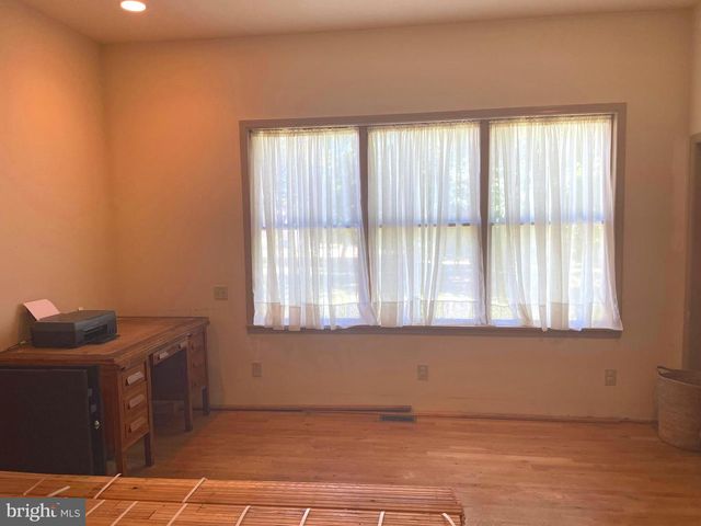 1453 MAKEFIELD RD, Yardley, PA 19067
