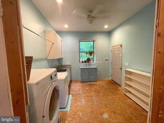 1453 MAKEFIELD RD, Yardley, PA 19067