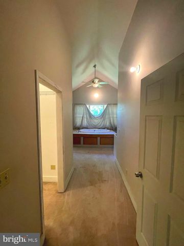 1453 MAKEFIELD RD, Yardley, PA 19067