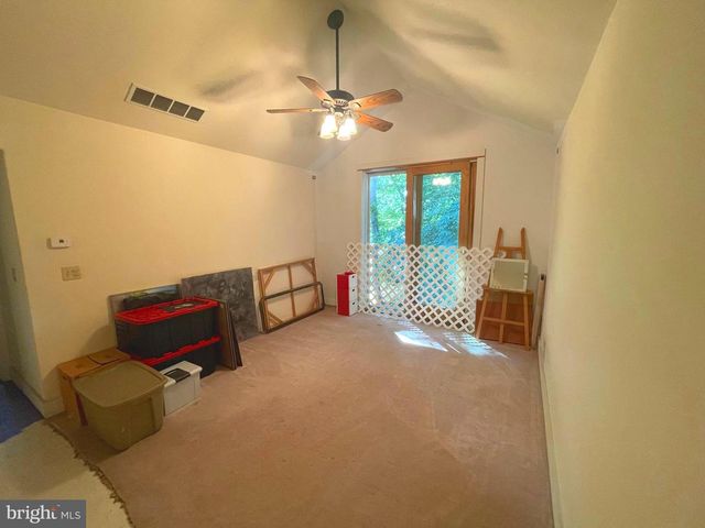 1453 MAKEFIELD RD, Yardley, PA 19067