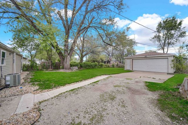 405 Dellwood Avenue, Lockport, IL 60441
