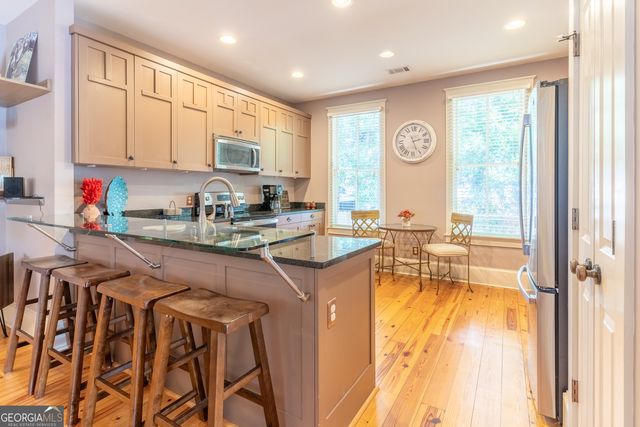 6 Royal Oak Drive, Athens, GA 30607
