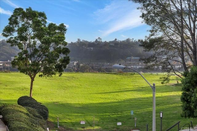 1280 River Vista Row 122, San Diego, CA 92111